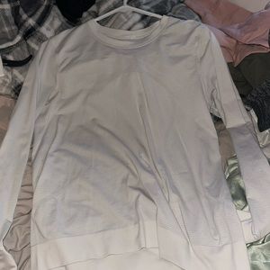 Lululemon swiftly tech (the loose one) size 8 white